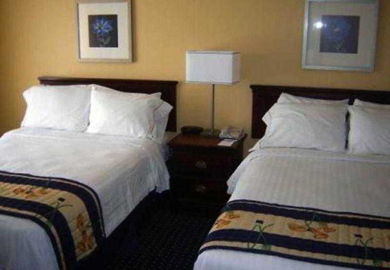 Springhill Suites By Marriott Baton Rouge South Room photo